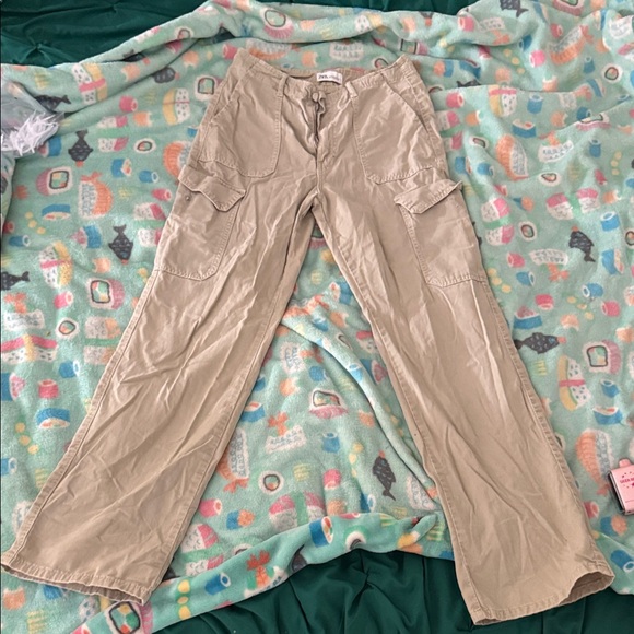 Zara tan cargo pants - Picture 1 of 6